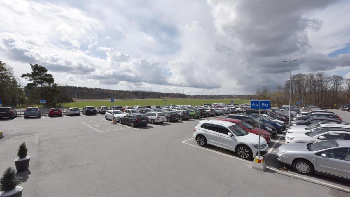 Maby Park Hotel Arlanda Kültér fotó
